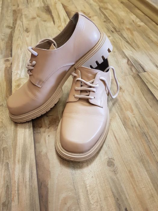 Vand pantofi dama