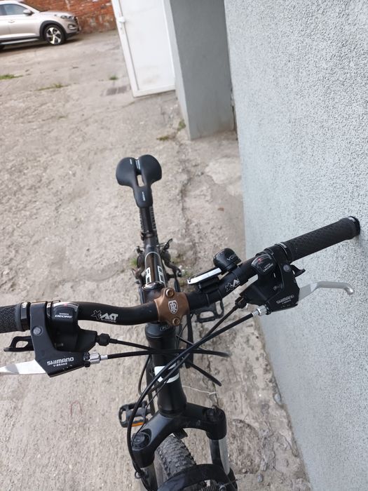 Bicicleta cube 26