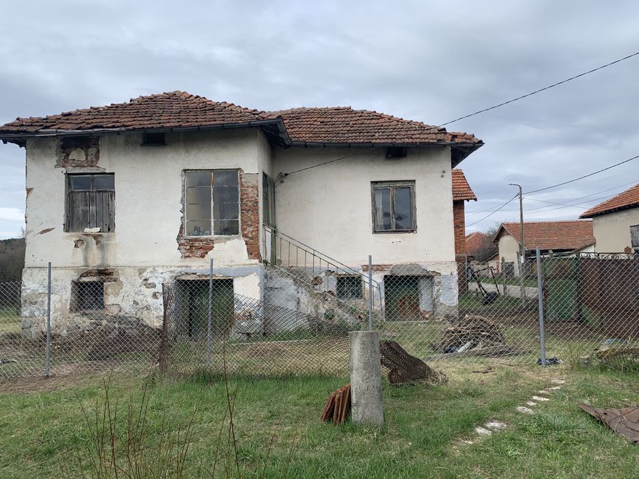 Продава се Къща в с. Райово, Област София-област - 120 кв.м за 750 €/кв.м - Снимка #3