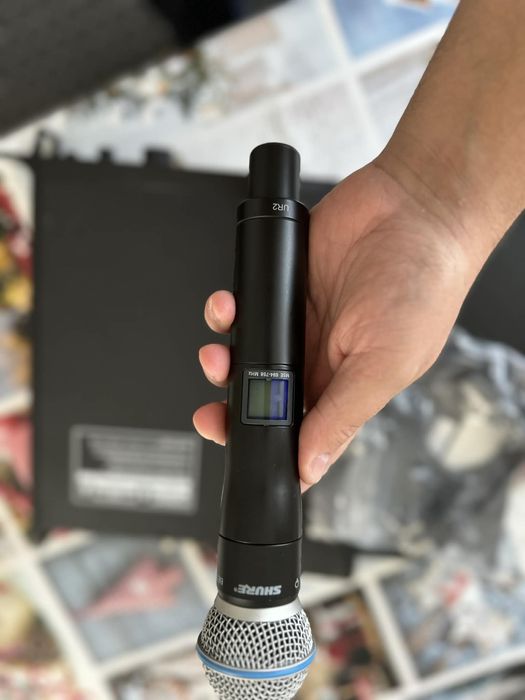 Microfon shure UR4D