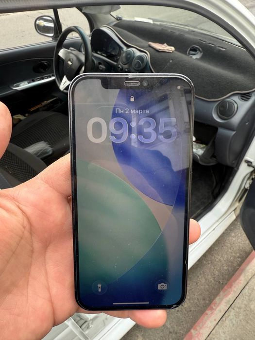 Iphone 12 pro sotiladi idial sastayana