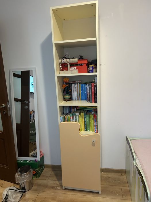 Vand biblioteca , fara defecte