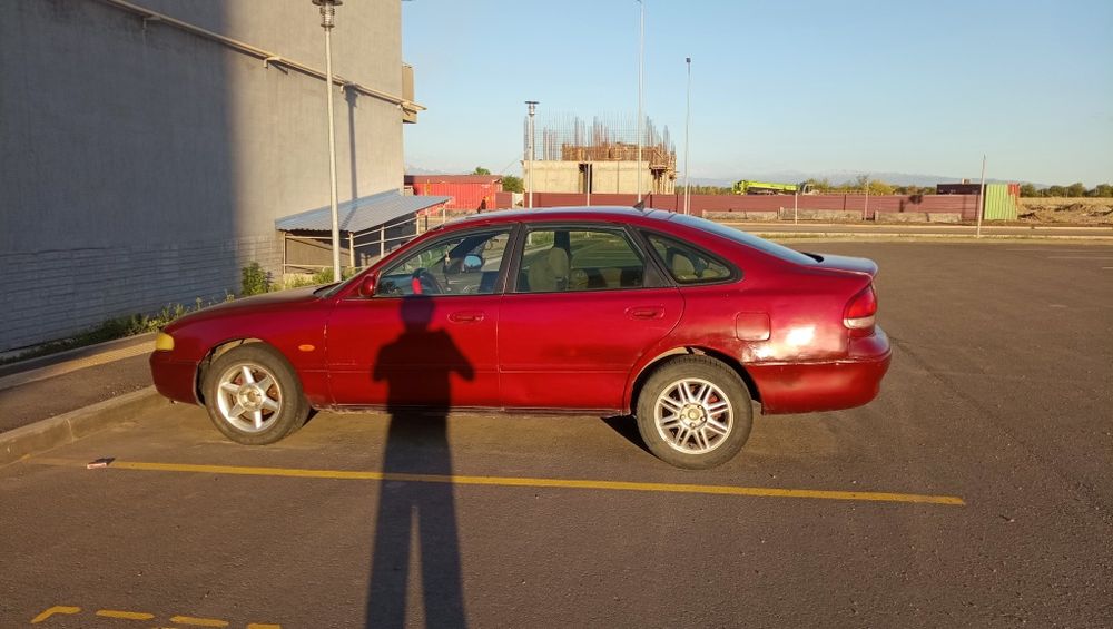 Мазда кронос 1994