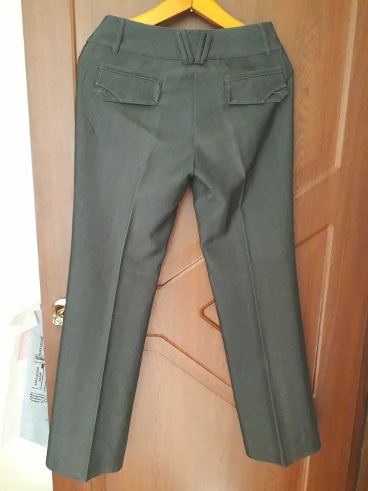 Брюки женские классические