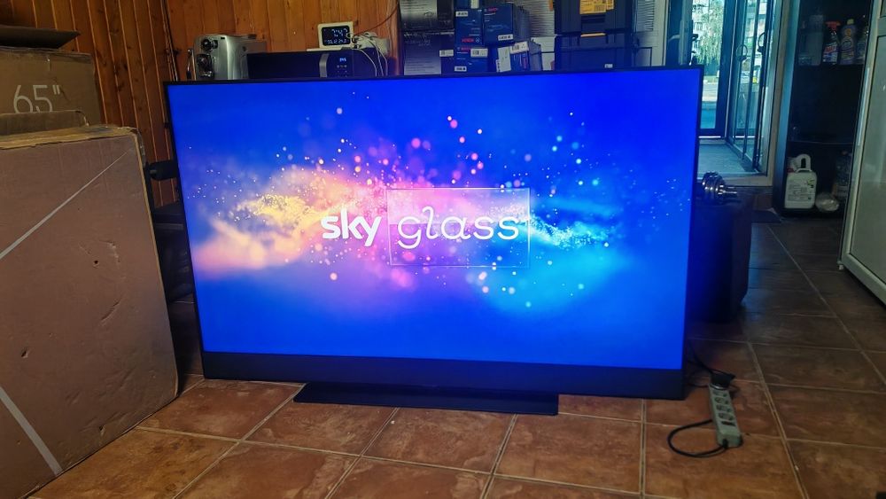 Tv 4 k Qled  Skyglass  165 cm