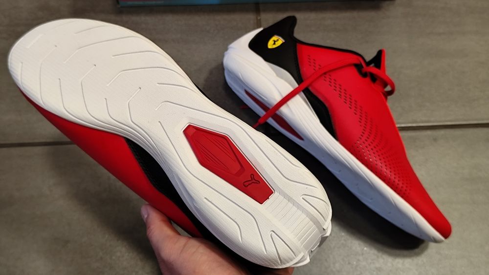 PUMA / Ferrari  / Маратонки / Кецове