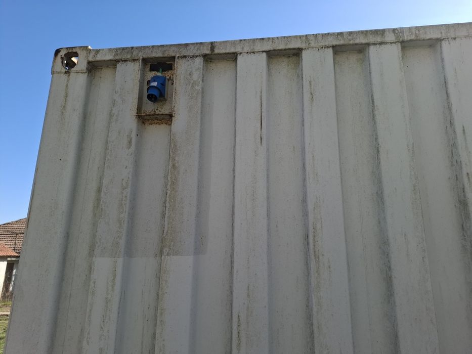 Морски контейнери 20 фута с ел.инсталация..