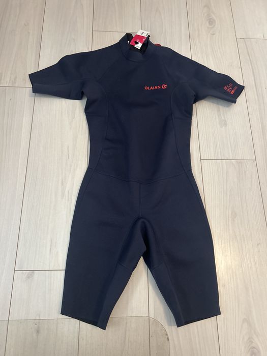 Costum de neopren de inot