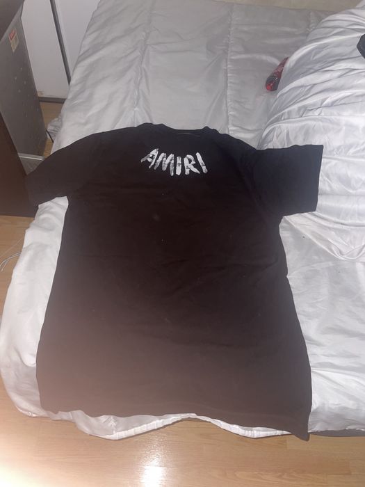 Tricou Amiri 150 lei (negociabil)