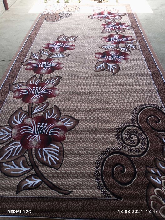 Продается Ковер размером 7×3. Новый.