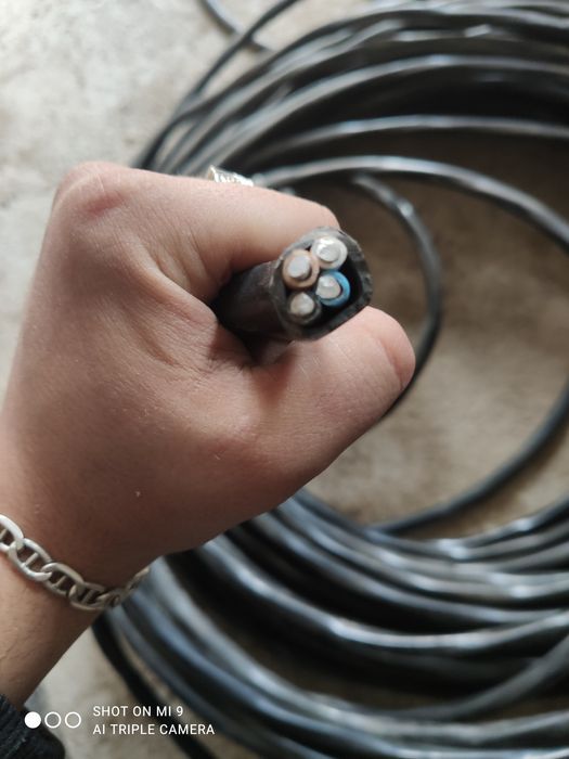 Кабель АВВГ 4×10,0