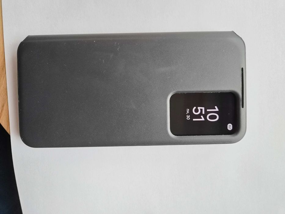 Продавам телефон Samsung Galaxy S24 8Gb/256GB Onyx Black  като нов