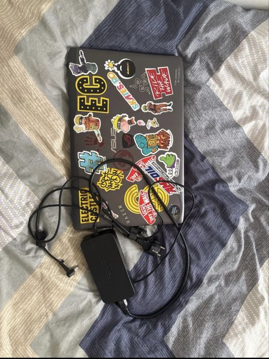 Dezmembrez laptop Asus ROG GL552VW