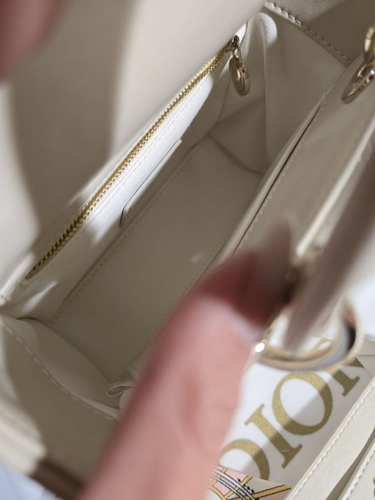 Налична чанта Lady Dior