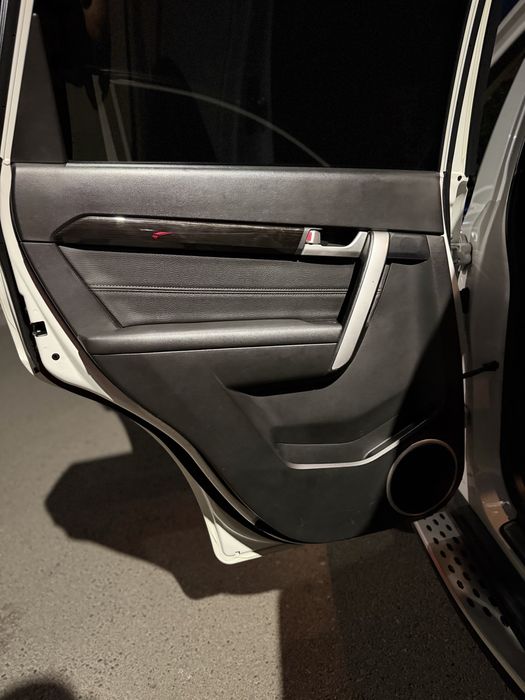 Captiva toza 100 % 1 ta qol  avtosalondan obchqb minilgan