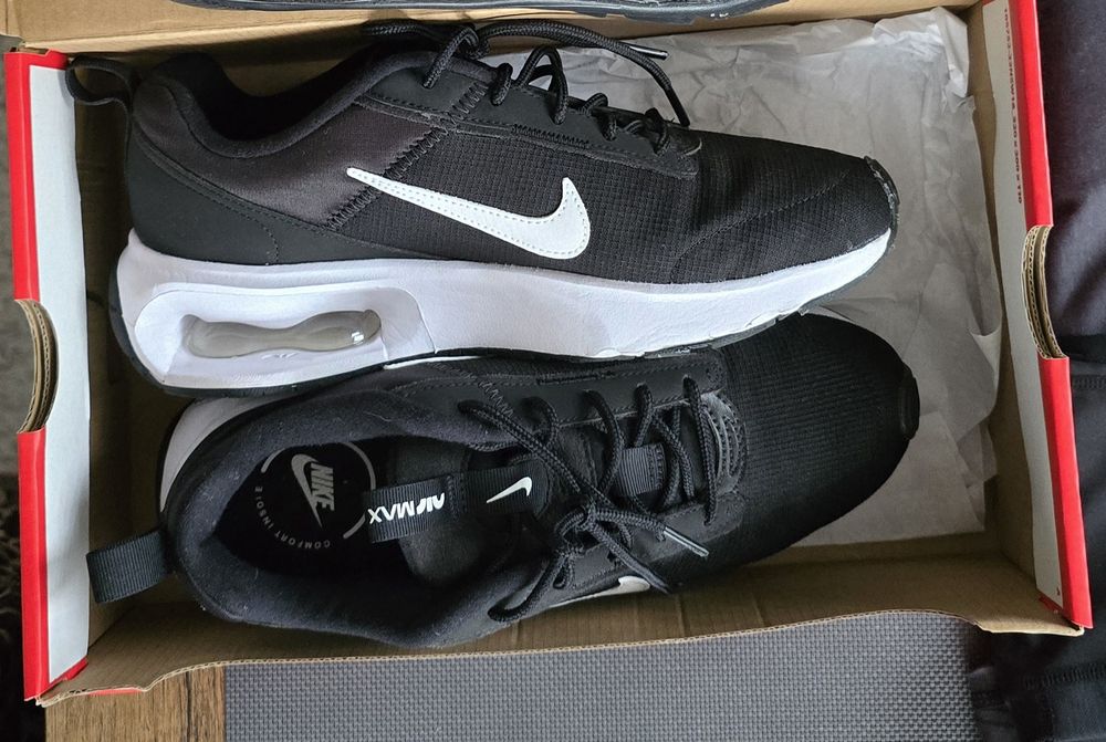Маратонки черни  PUMA и NIKE