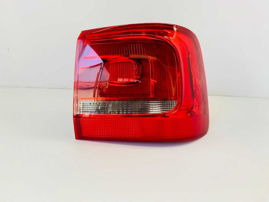 десен стоп VW Touran 2010-2015г. #1023V.