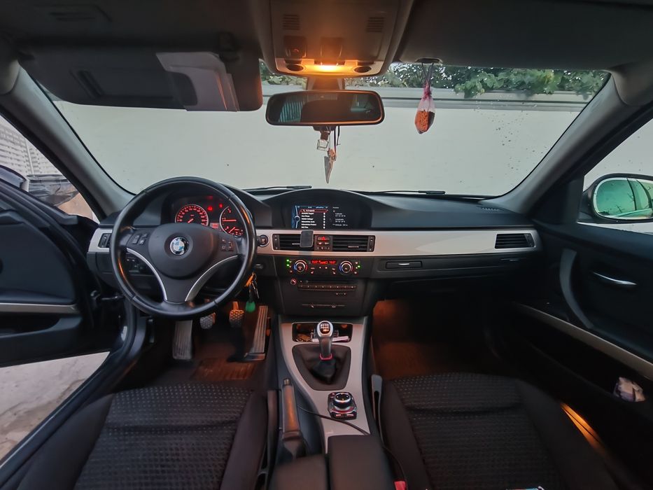 BMW seria3 E91 facelift