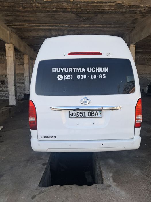 Changan mikroavtobus