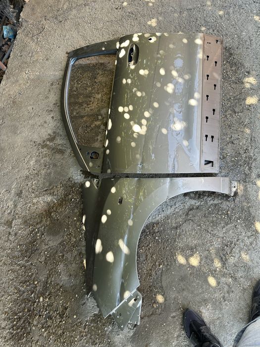 Ușă stânga față.aripă stg față.dacia lodgy.dacia docker.