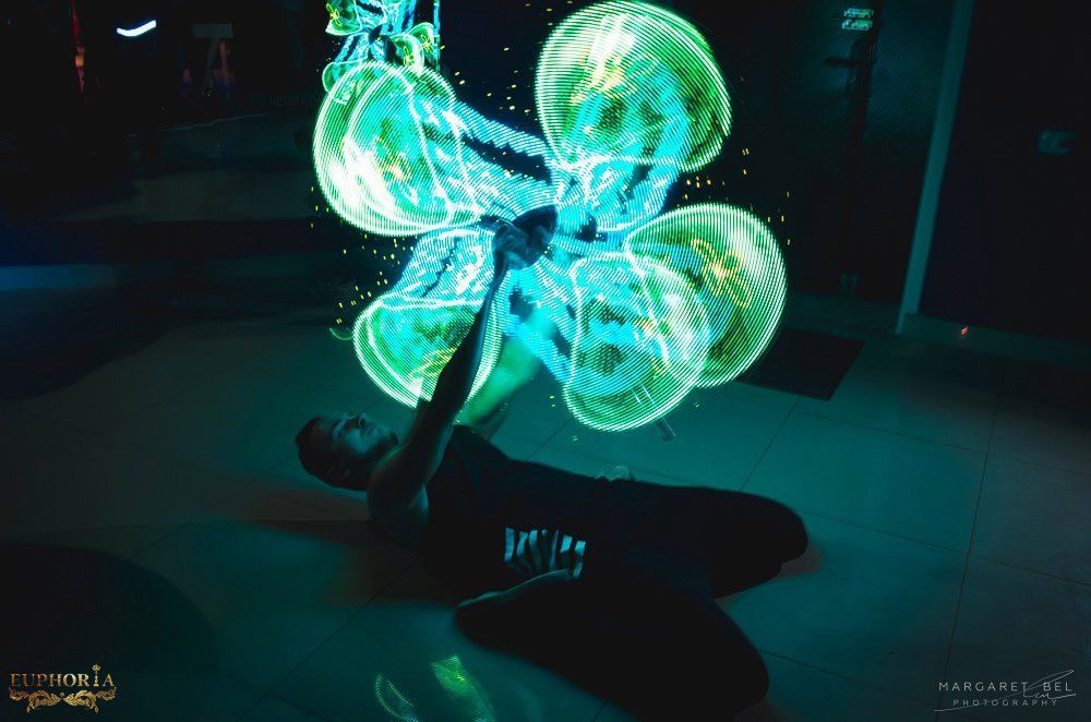 Пиксельное шоу ATON. PIXEL SHOW