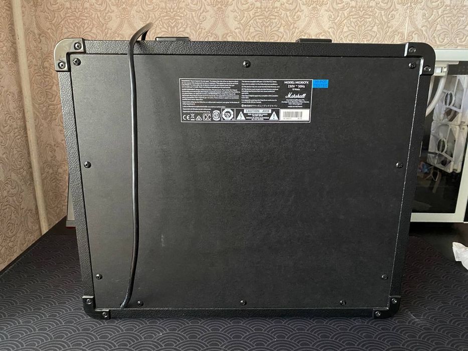 Marshall MG30GFX Гитарный комбоусилитель