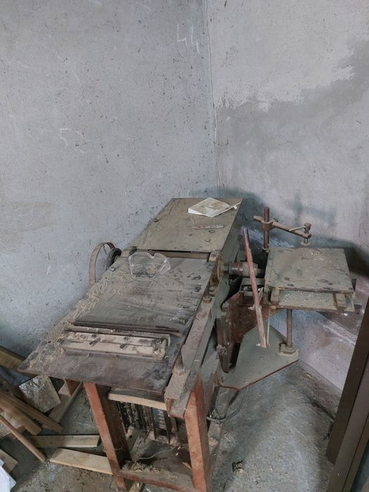 Vand abricht tamplarie