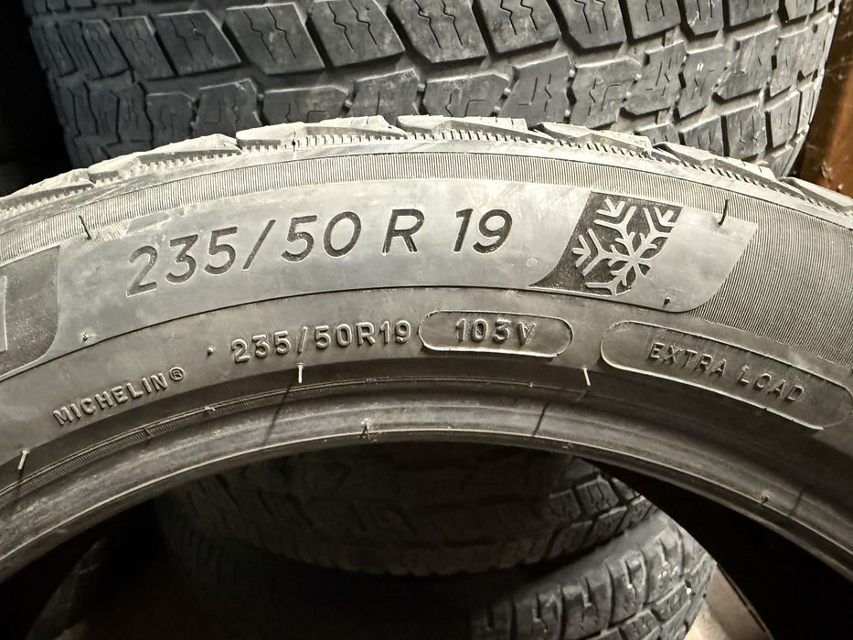 Michelin 235/50/19