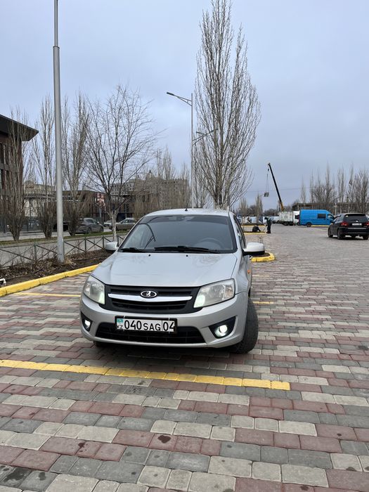 Lada Granta 2014 года