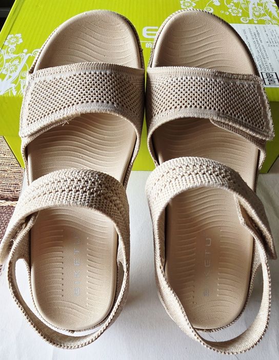 Дамски летни сандали