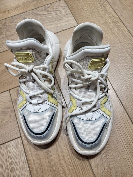 Кроссовки UTERQUE