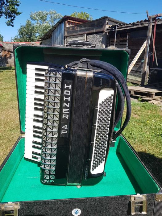 Acordeon Hohner-Atlantic 4P