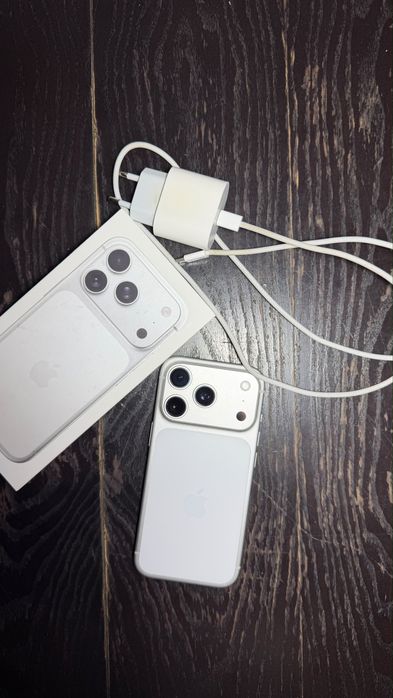 iPhone 17 Pro 256 GB Серый