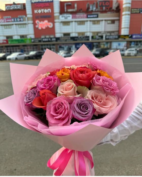 Букеты из разных цветов