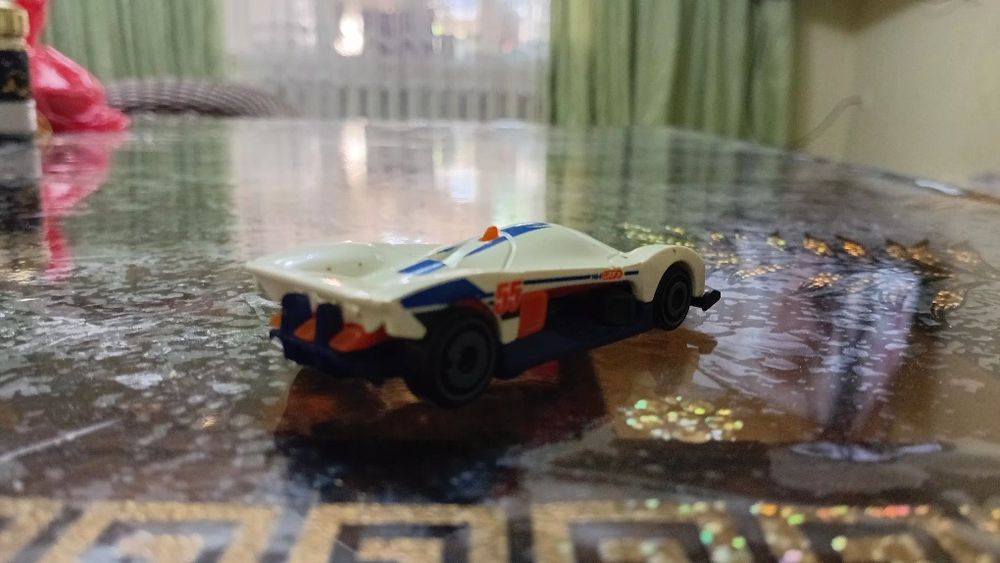 Hot Wheels Turbine Sublime (1:64)