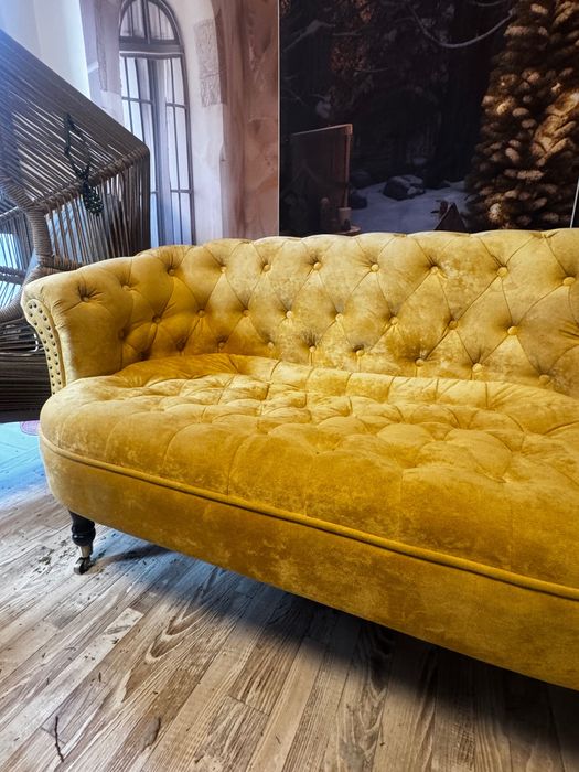 Двуместен диван Калацерка