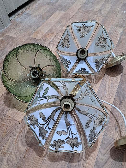 Продаётся люстры