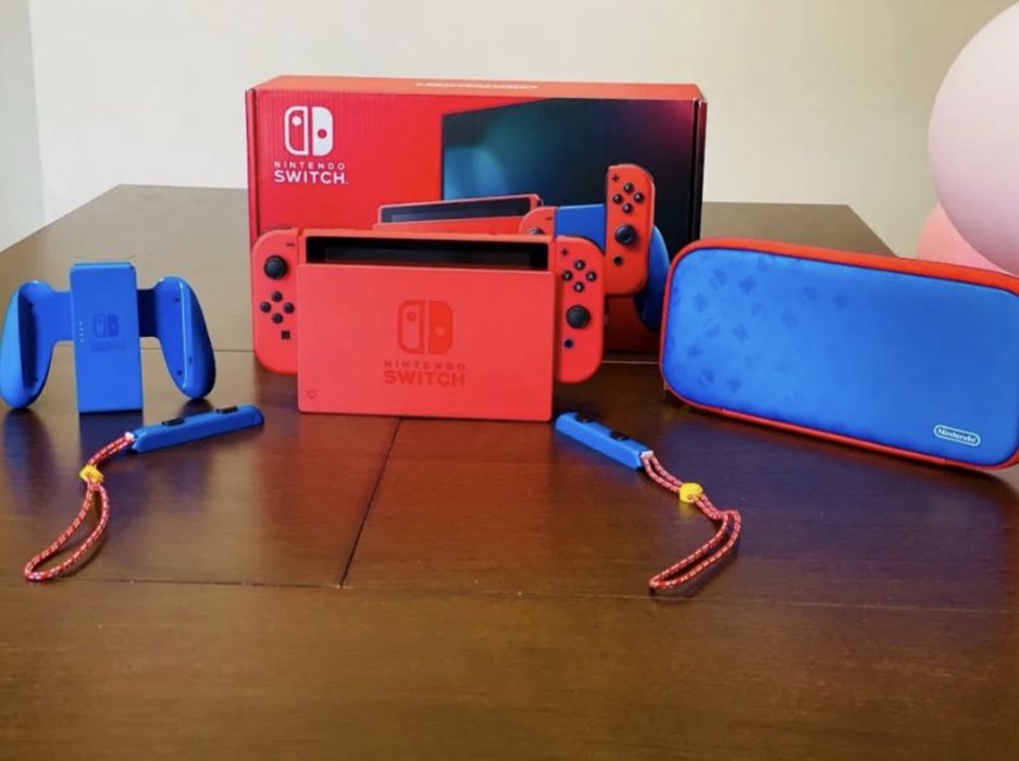 Nintendo switch Mario Red