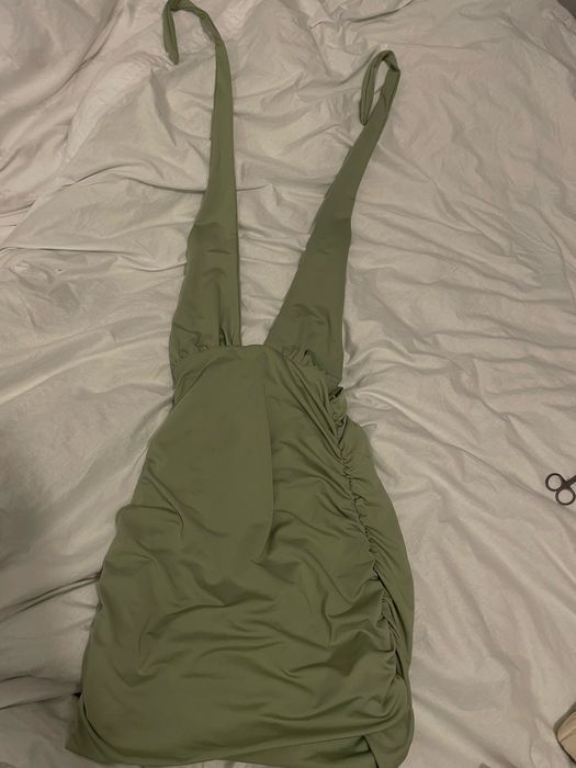Rochie cu spatele gol