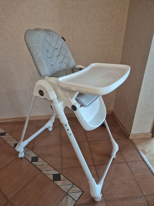 Стульчик для кормления TOMIX Miracle
