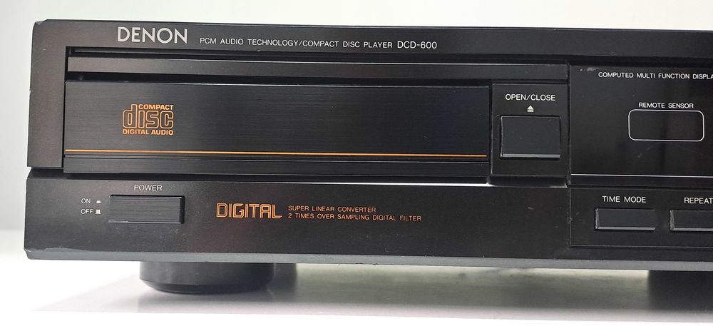 Denon DCD 600 CD player classic vintage 1987 burr brown PCM 56 Japan