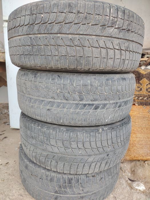 Авто шины бу 225/55/17 мишлен