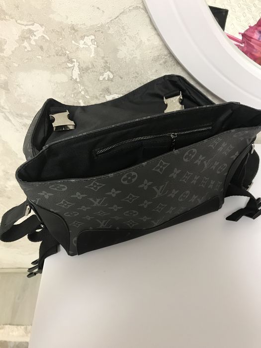 Сумка Louis Vuitton