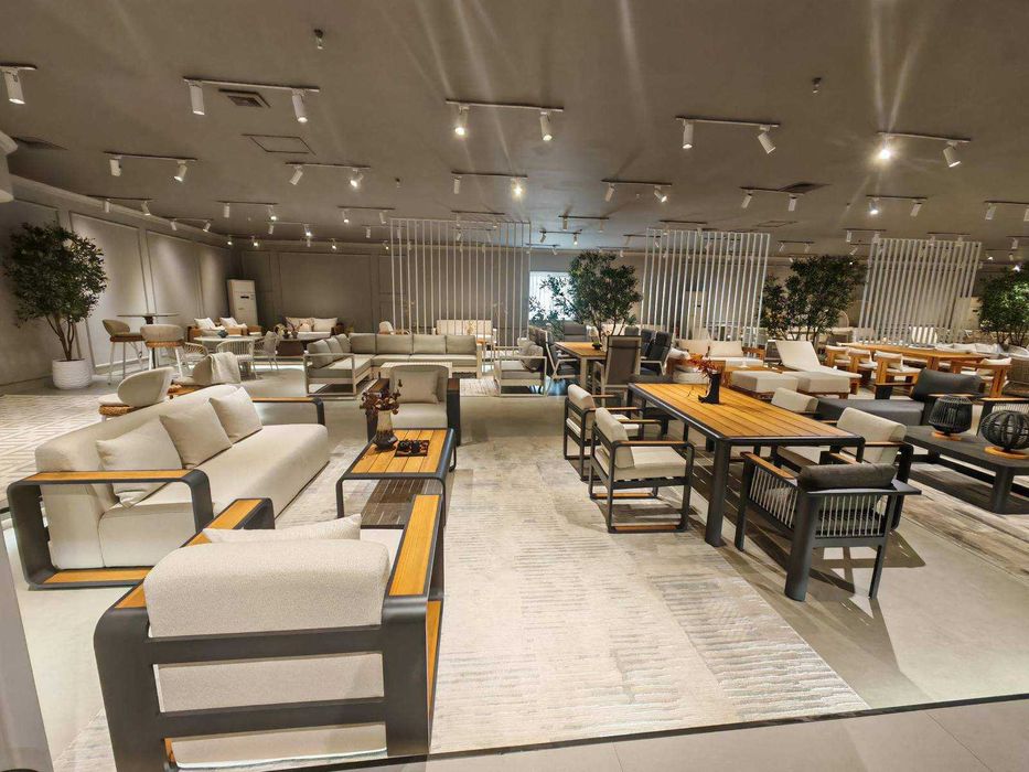 Луксозна градинска мека мебел SPAVALDO - диван, фотьойли и маса от тик