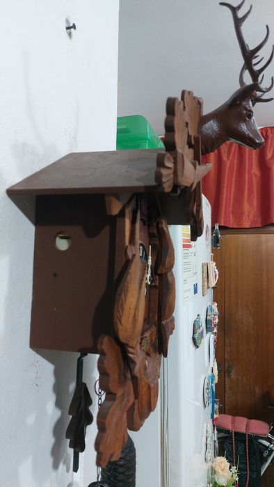 ceas cu cuc și gong Pădurea Neagră Germania