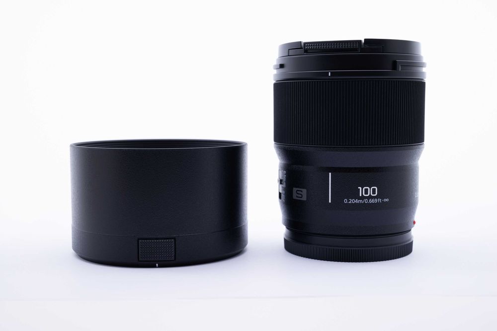 Panasonic Lumix S 100mm f/2.8 Macro - Leica L - КАТО НОВ, Пълен комплект, Гаранция до края на 2027!