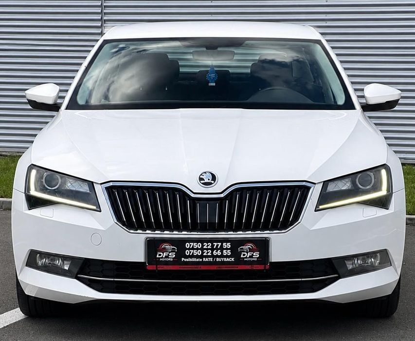 SKODA Superb 2019 — imagine 2
