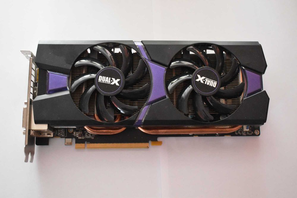 Placa video AMD Sapphire Radeon R9 285 OC Dual-X 2GB GDDR5 256-bit