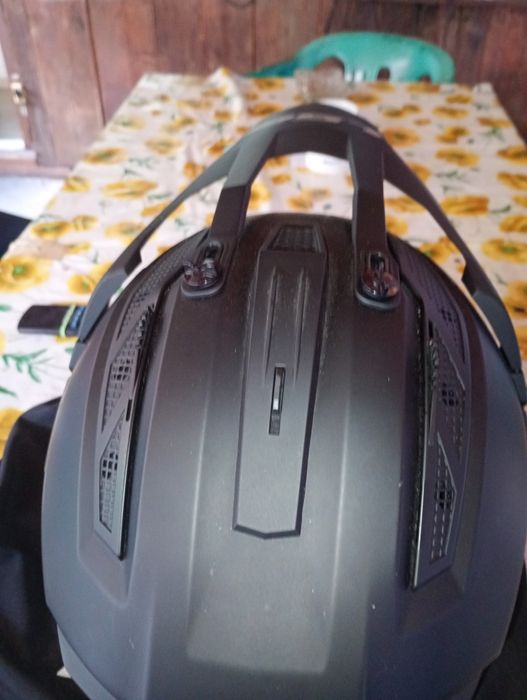 Casca moto pioneer 2 mărimea M nu fac prin livrare OLX.