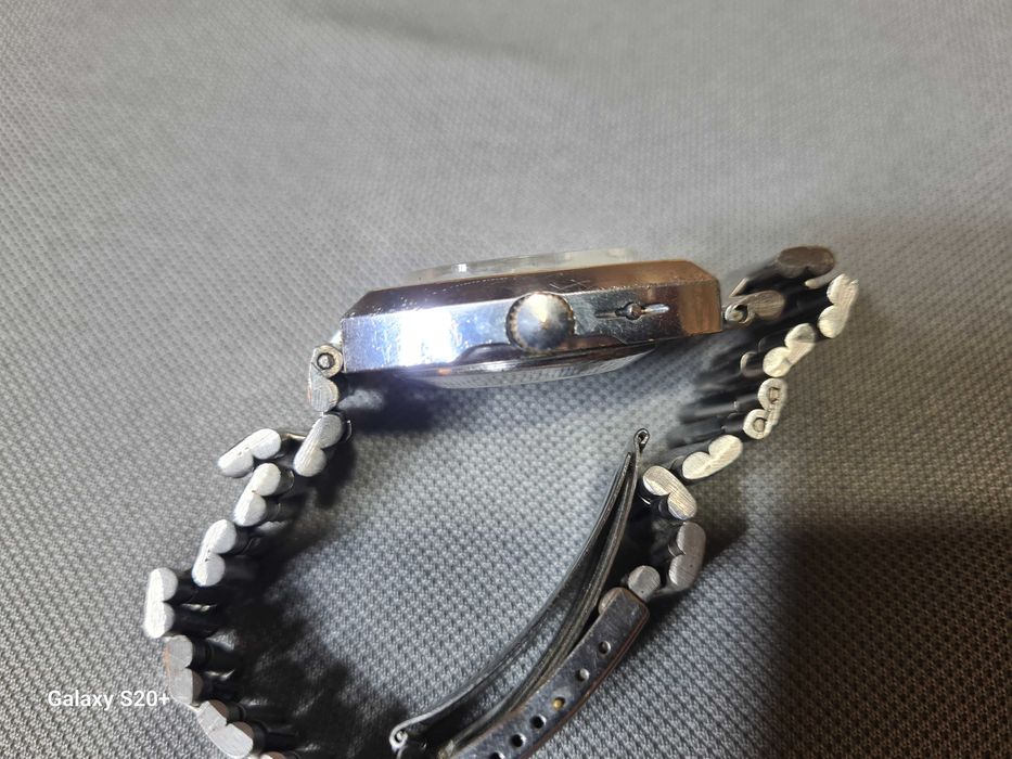 Руски автоматичен часовник